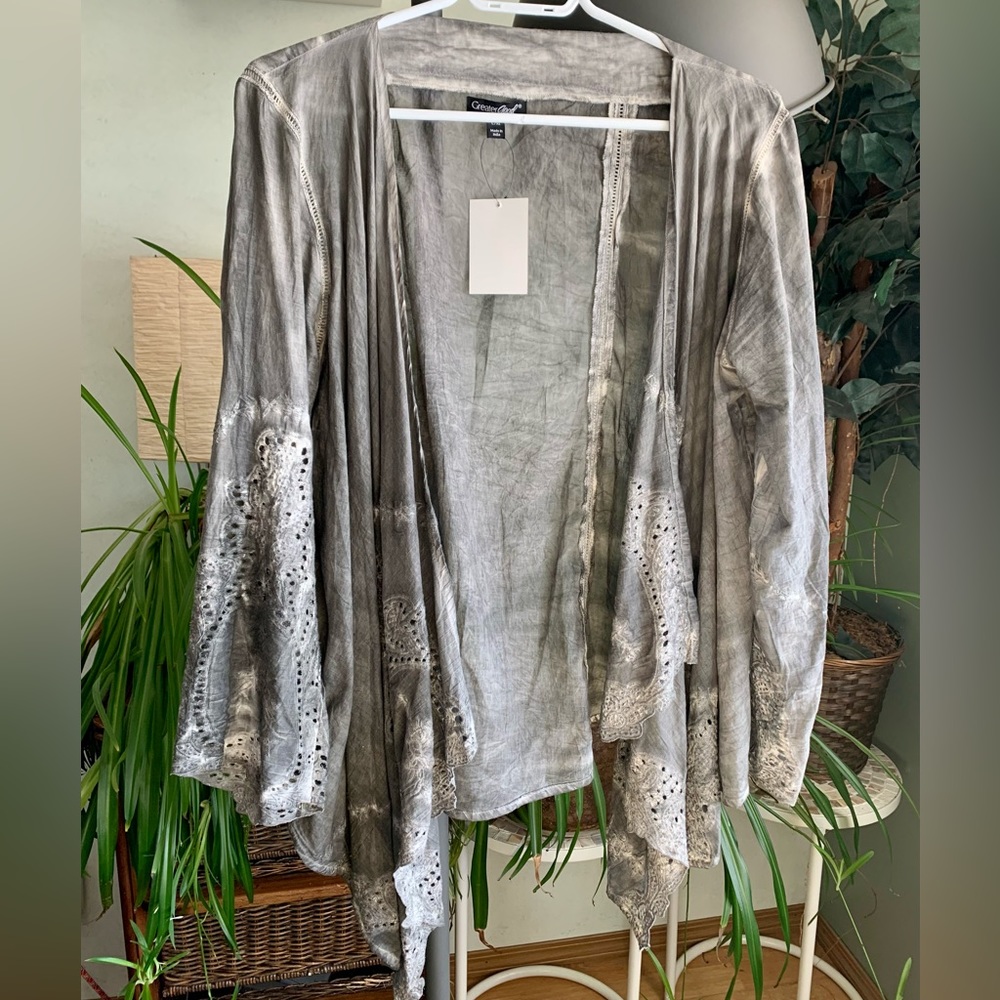 Greater Good open front cardigan. fits L/XL